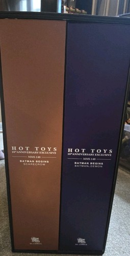 Hot toys batman begins 10th - batman,