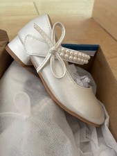 white pearl flower girl shoes