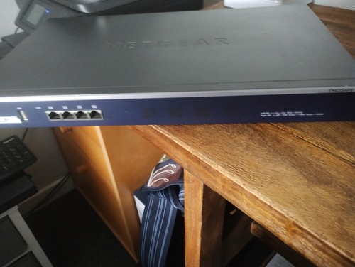 Netgear prosafe wc7520 100nas - netgear,