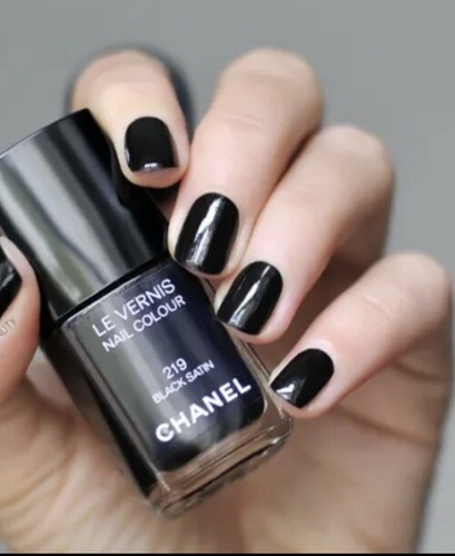 Chanel nail polish 219 black - polish,