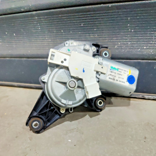 Nissan juke f15 2010 - nissan, 2010-2019