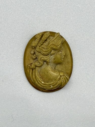 19th century carved lava grand - 19th,