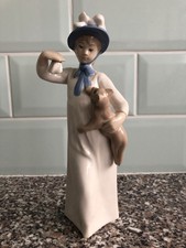 Vintage Porcelain Woman with