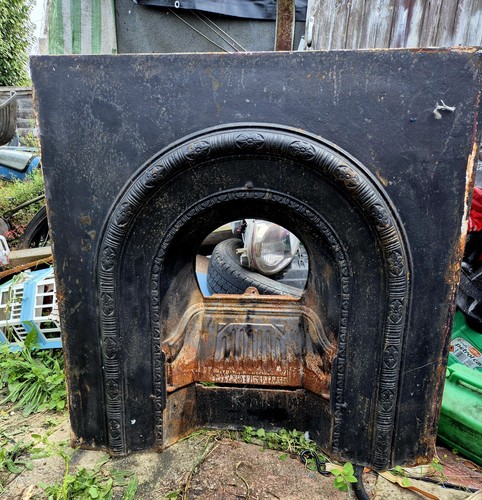 Vintage cast iron fire - cast,