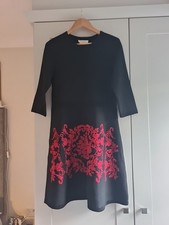 Hobbs Knitted Dress With Red Design On Skirt Size 16