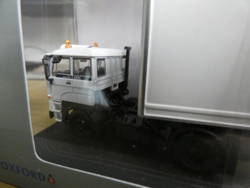 Scale daf 3300 - scale, 4x2