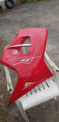 Triumph sprint 1050 right - sprint,