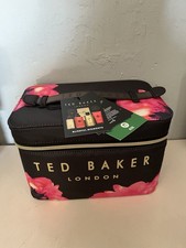 Ted Baker Blissful Moments