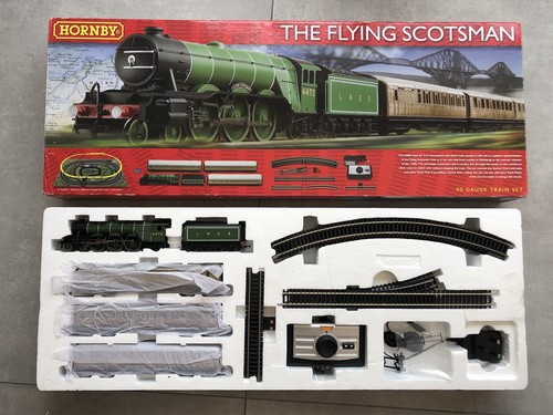 Hornby r1167 the - r1167, flying