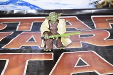 YODA 2 INCH WITH LIGHTSABER