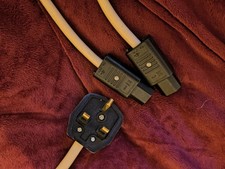 2X MERLIN CABLES TARANTULA 1M CABLE GOOD CONDITION SEE PHOTOS.