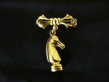 gold plated bow brooch horse knight chess charm