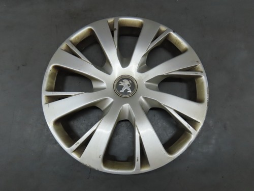 One peugeot 208 - one, 15"