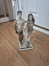 Vintage D' Ador Lovers Resin