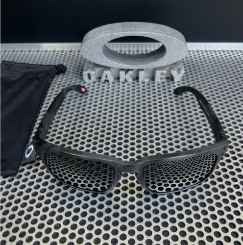 Oakley holbrook matte - oakley,