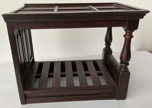 Michael mortimer wooden half - michael,