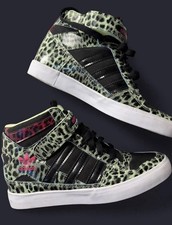 Women’s Y2k Adidas black