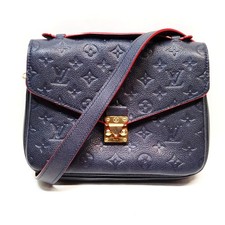 Louis Vuitton LV Shoulder Bag