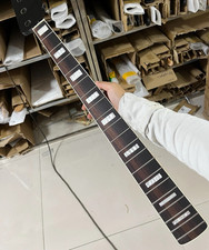 20 fret Black gloss Maple