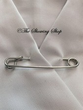 THE SHOWING SHOP SILVER