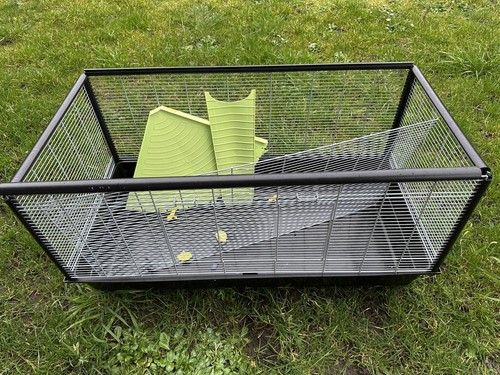 Savic plaza 100 hamster and - 100,