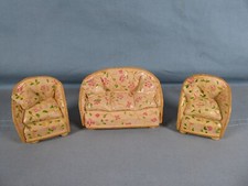 Dolls House - 1:24?? - Job Lot