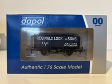 Dapol 'Reginald Lock & Sons