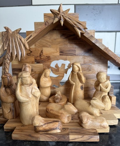 Vintage olive wood - wood, nativity