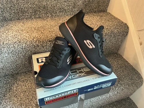 Skechers work squad size - squad,