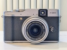 Fujifilm FinePix X Series X20 12.0MP Digital Camera
