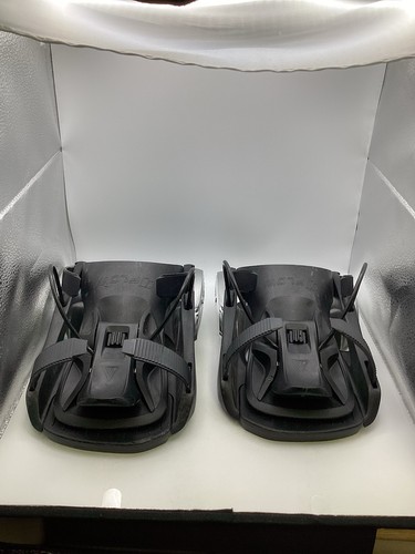 Flow snowboard bindings - snowboard,