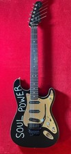 Tom Morello Fender