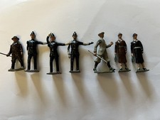 7 Pre-war Britains “Articulated” Lead Figures Golfer, Ladies With Bags, Hiker 