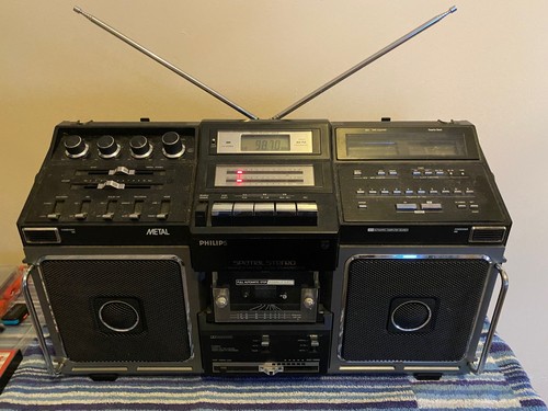Philips vintage radio cassette - vintage,