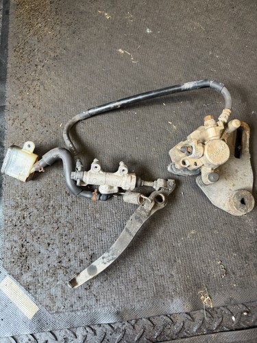 Honda cbr125 2004 - cbr125, rear