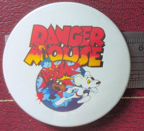Vintage pin badge danger - vintage,