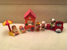 ELC HAPPYLAND SEASIDE SET WITH ICE CREAM TRIKE