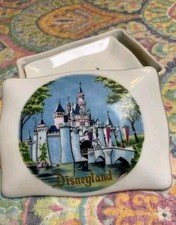 Vintage 60s Disneyland Set