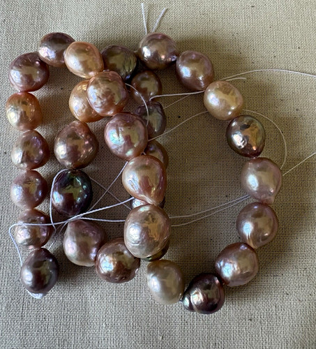 Metallic purple round pearl - round,