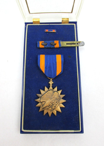 Vintage army air medal - air,