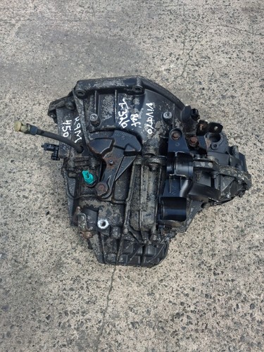 Trafic vivaro gearbox r9m450 - /,