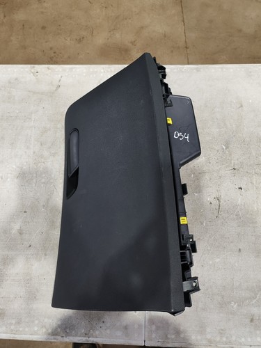 Citroen ds4 2014 glove box - citroen,