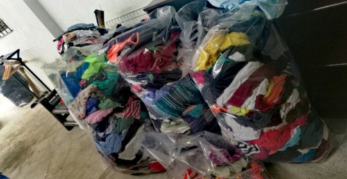 Free women lot clothing - women's,