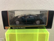 Maisto Special Edition Jaguar XJ220 1:18 Scale Model Car British Racing Green
