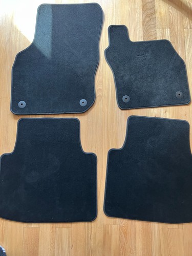 Passat estate carpet - b9,