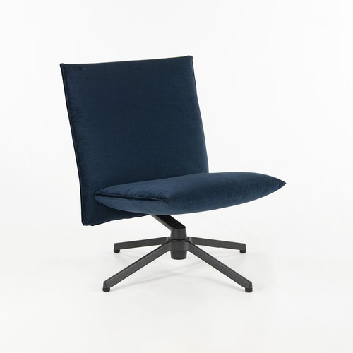 2021 knoll pilot low - low, back