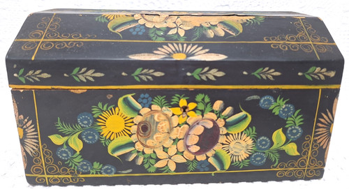 Vintage hand painted box folk - box,