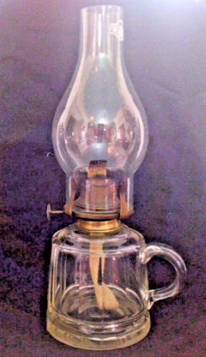 Vintage clear finger oil lamp - clear,