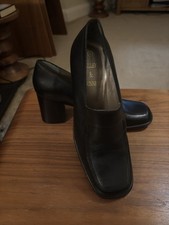 Ladies Stead & Simpson