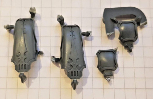 Leg armour war dog - -,